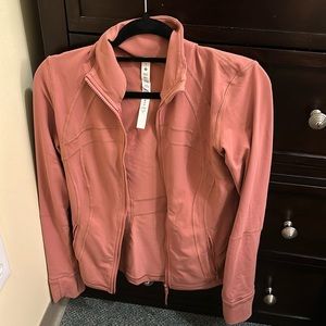 Size 8 Lulu Jacket. Gorgeous spring color!
